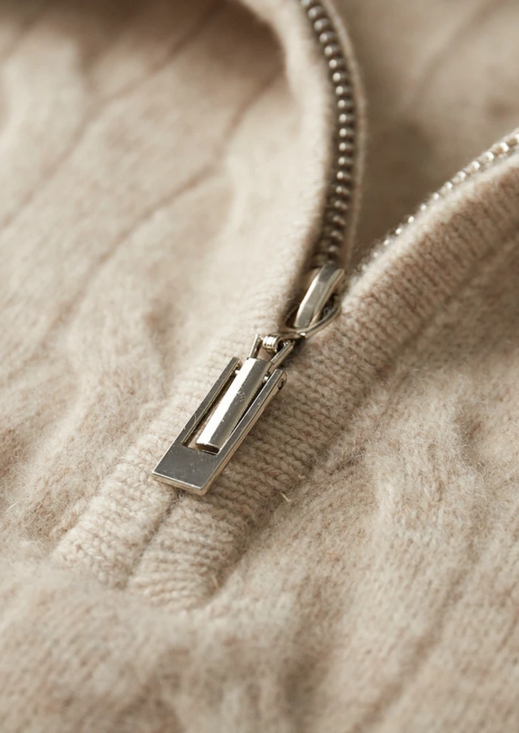 NOBA WOOL CABLE HALF ZIP
