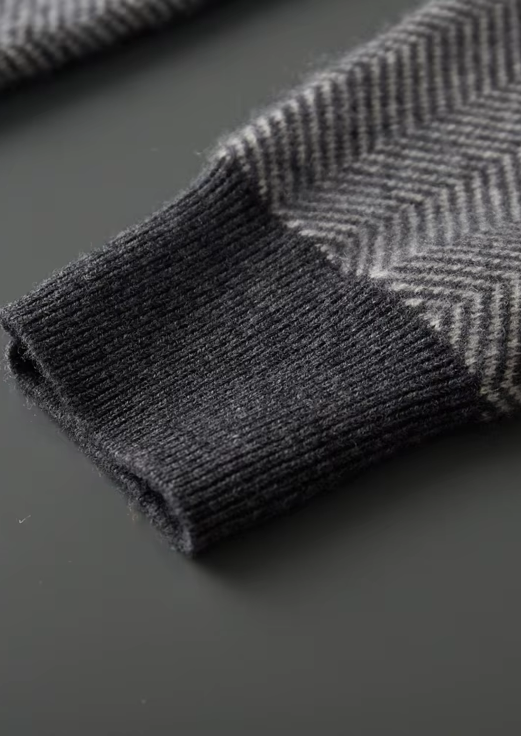 100% MERINO WOOL PATTERNED SET